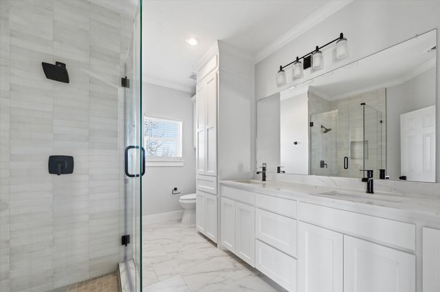 867 Durning Road, Van Alstyne, TX 75495