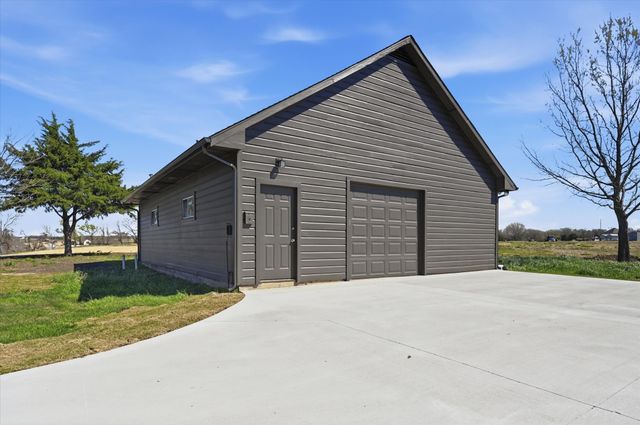 867 Durning Road, Van Alstyne, TX 75495