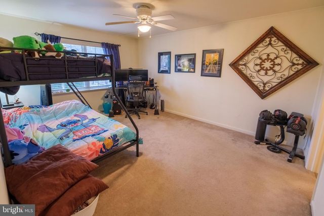 2501 PARK CENTER BLVD, State College, PA 16801