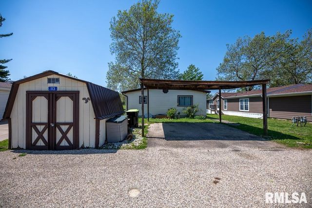 113 LAKEPOINT Drive, Metamora, IL 61548