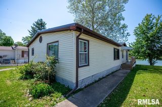 113 LAKEPOINT Drive, Metamora, IL 61548