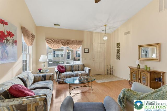 4860 Derby, Lower Macungie Twp, PA 18062