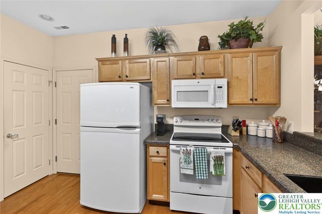 4860 Derby, Lower Macungie Twp, PA 18062