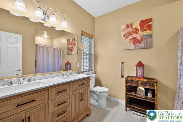 4860 Derby, Lower Macungie Twp, PA 18062