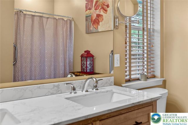 4860 Derby, Lower Macungie Twp, PA 18062