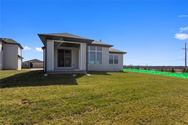 13472 W 177th Street, Overland Park, KS 66013