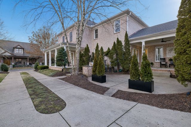 1632 Cooper Creek Ln, Franklin, TN 37064