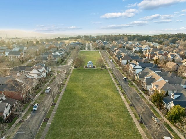 1632 Cooper Creek Ln, Franklin, TN 37064