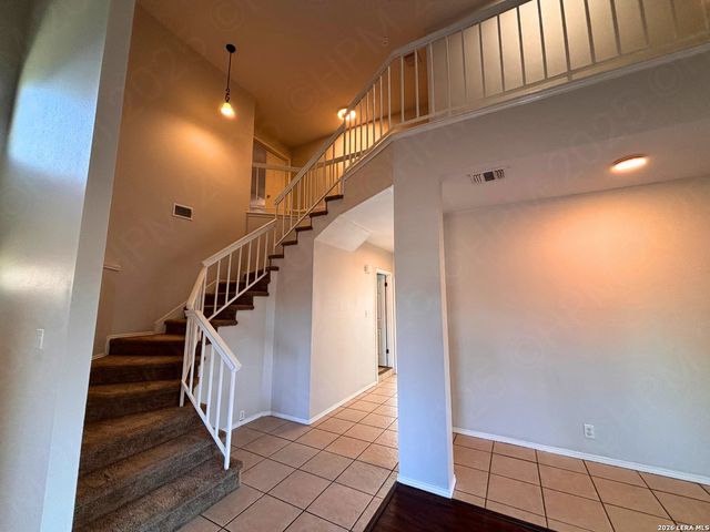 18035 Green Knoll, San Antonio, TX 78258