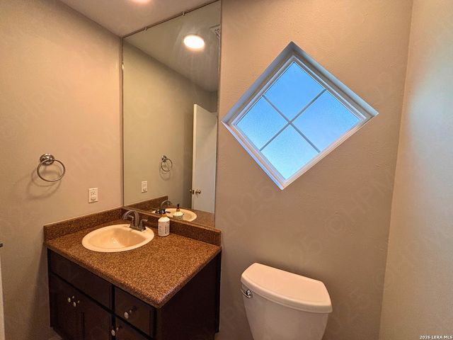 18035 Green Knoll, San Antonio, TX 78258