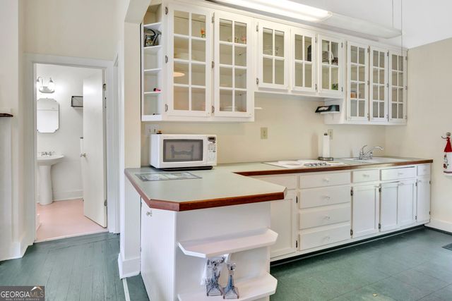 124 E Ward Road, Jackson, GA 30233