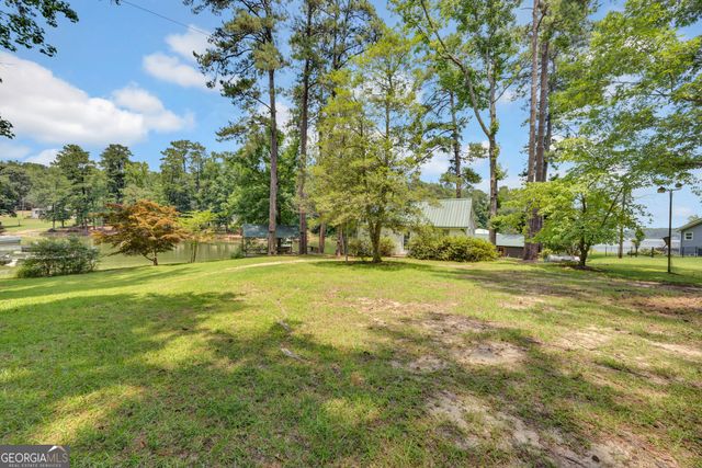 124 E Ward Road, Jackson, GA 30233