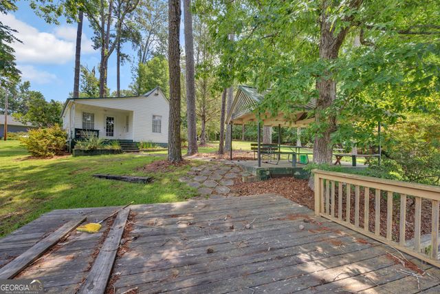 124 E Ward Road, Jackson, GA 30233
