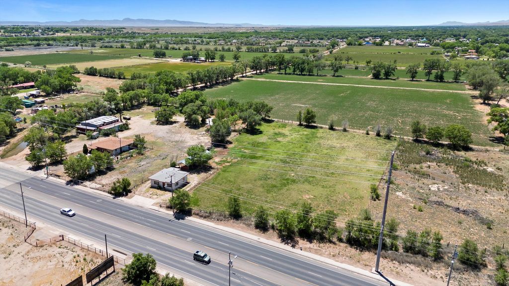 1227 E River Road, Belen, NM 87002