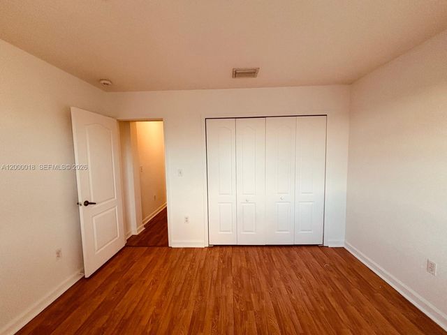 7080 NW 177th St 201-13, Hialeah, FL 33015