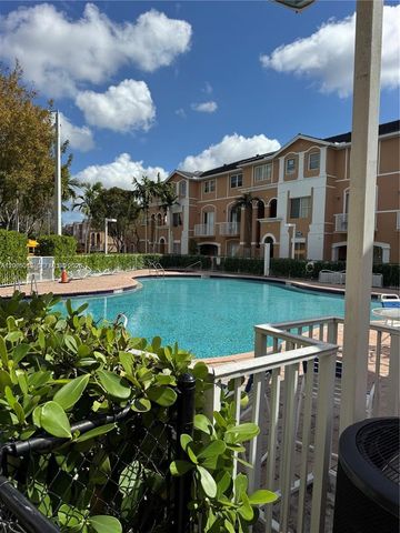 7080 NW 177th St 201-13, Hialeah, FL 33015