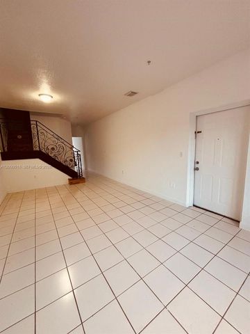 7080 NW 177th St 201-13, Hialeah, FL 33015