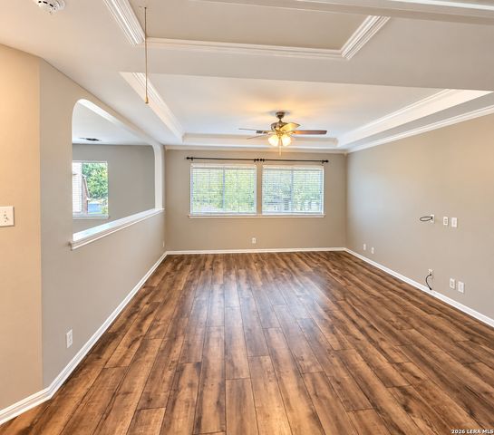 9207 Putnam Dr, Helotes, TX 78023