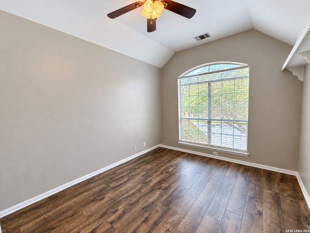 9207 Putnam Dr, Helotes, TX 78023