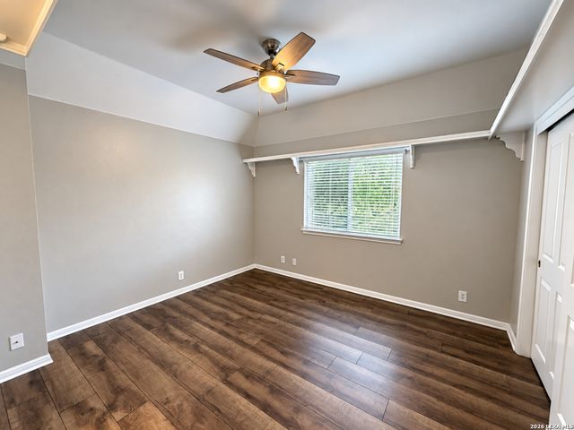 9207 Putnam Dr, Helotes, TX 78023