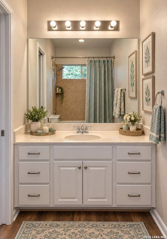 9207 Putnam Dr, Helotes, TX 78023