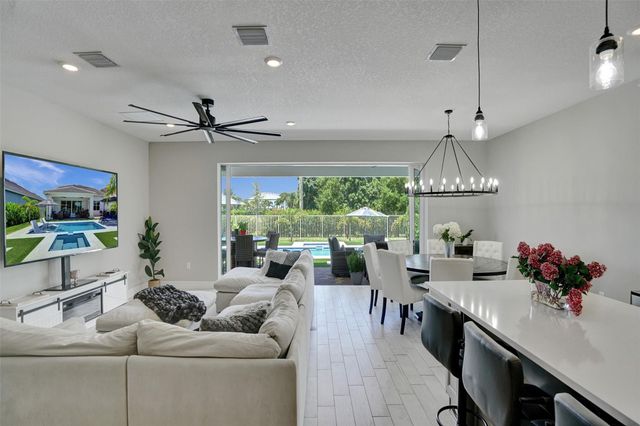 9621 Mosler Trail, Lake Worth, FL 33467