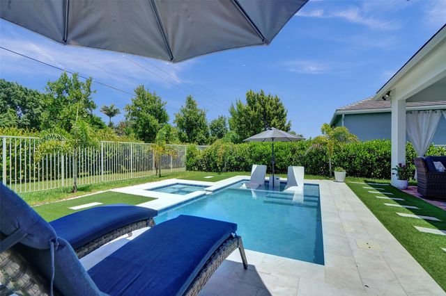 9621 Mosler Trail, Lake Worth, FL 33467