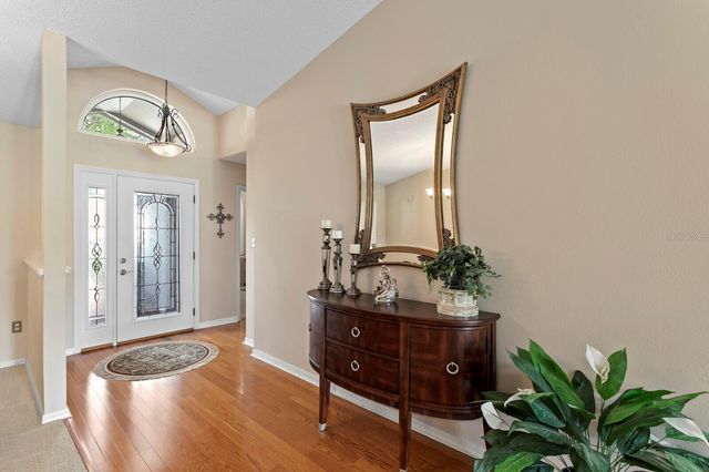 14607 VILLAGE GLEN CIRCLE, Tampa, FL 33618
