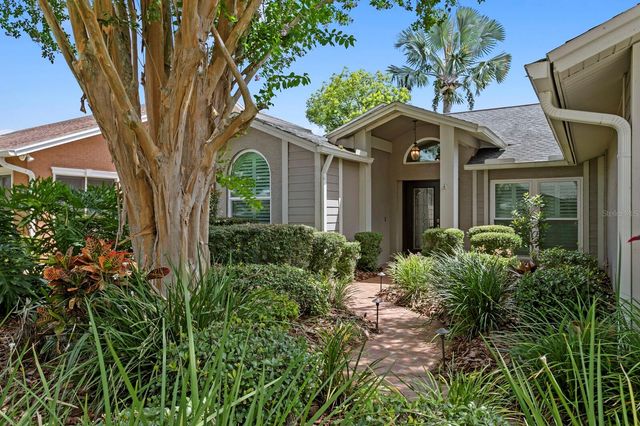 14607 VILLAGE GLEN CIRCLE, Tampa, FL 33618
