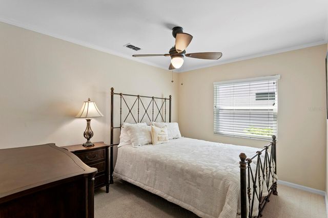 14607 VILLAGE GLEN CIRCLE, Tampa, FL 33618
