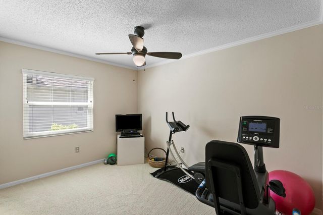 14607 VILLAGE GLEN CIRCLE, Tampa, FL 33618