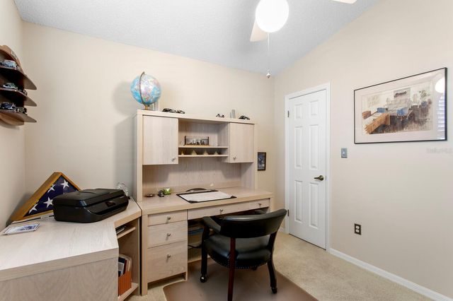 14607 VILLAGE GLEN CIRCLE, Tampa, FL 33618