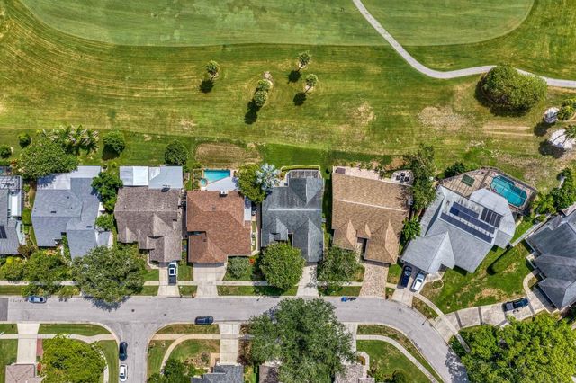 14607 VILLAGE GLEN CIRCLE, Tampa, FL 33618