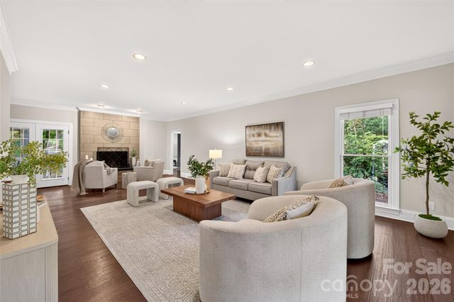 8004 Maremont Court, Charlotte, NC 28270