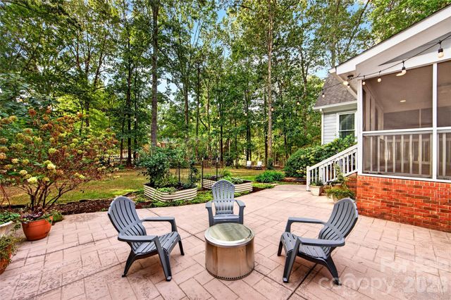 8004 Maremont Court, Charlotte, NC 28270