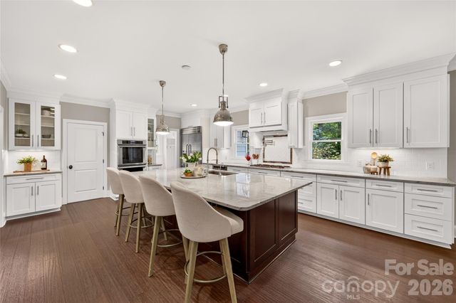 8004 Maremont Court, Charlotte, NC 28270