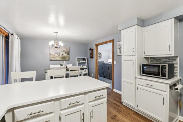 3399 Swinburne Drive, Mcfarland, WI 53558