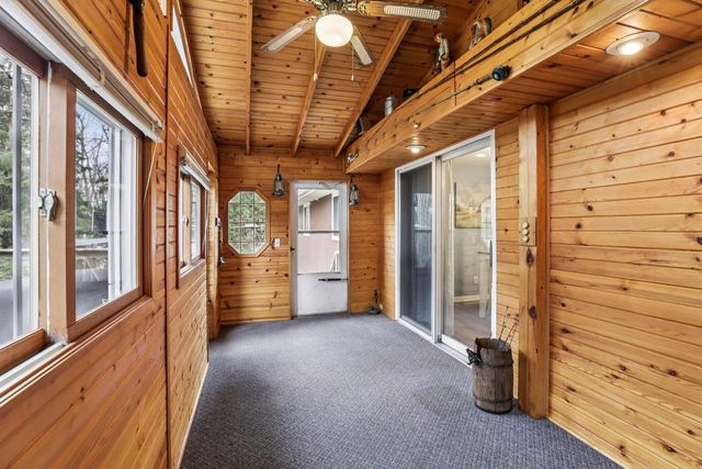 3399 Swinburne Drive, Mcfarland, WI 53558