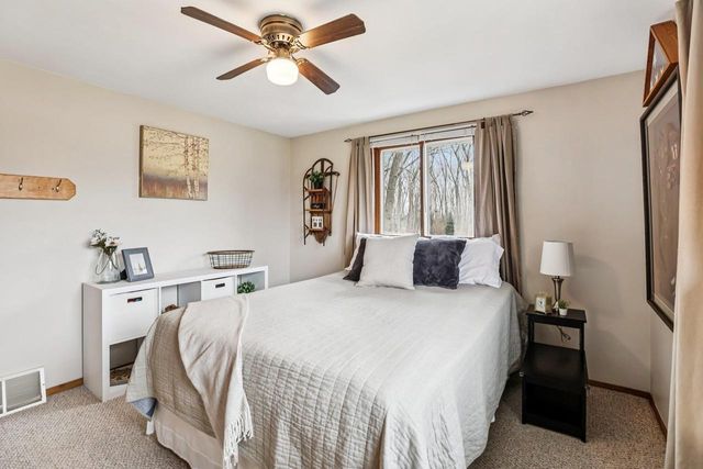 3399 Swinburne Drive, Mcfarland, WI 53558