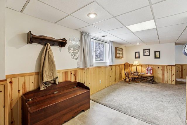 3399 Swinburne Drive, Mcfarland, WI 53558