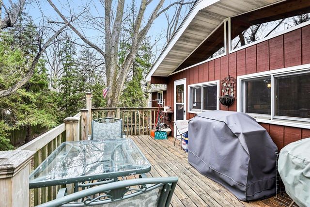 3399 Swinburne Drive, Mcfarland, WI 53558