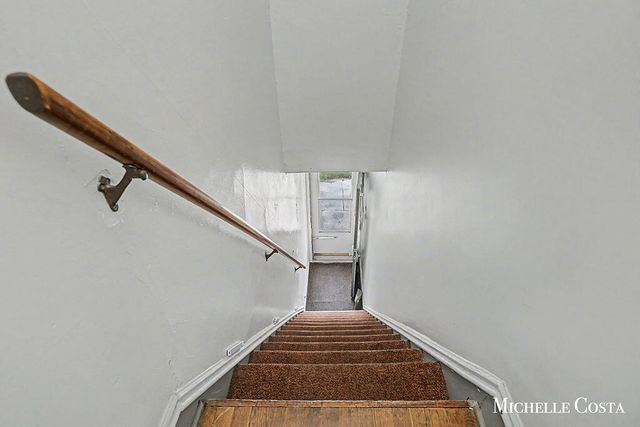 825 Crosby Street Nw, City Of Grand Rapids, MI 49504