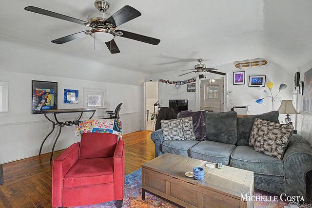 825 Crosby Street Nw, City Of Grand Rapids, MI 49504