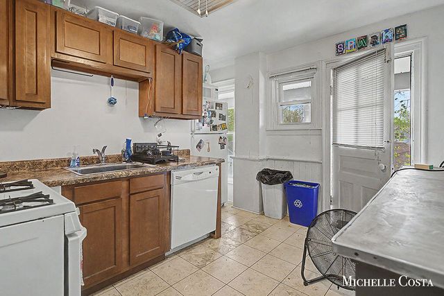 825 Crosby Street Nw, City Of Grand Rapids, MI 49504