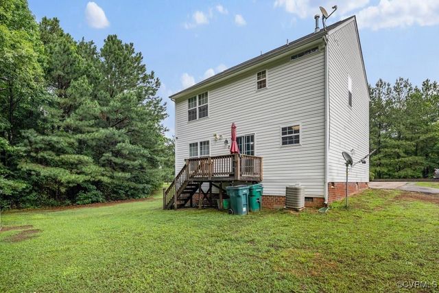 225 Scotch Pine Dr, Sandston, VA 23150