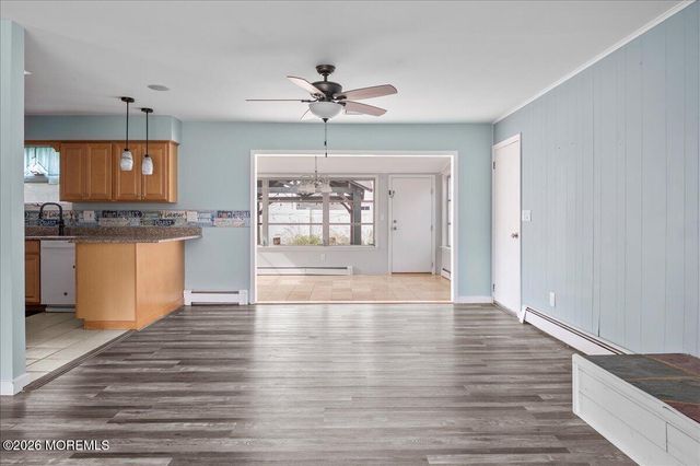 14 Maine Street, Toms River, NJ 08753