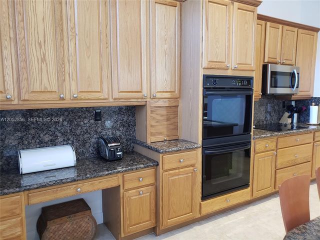 11231 NW 71 Street, Doral, FL 33178