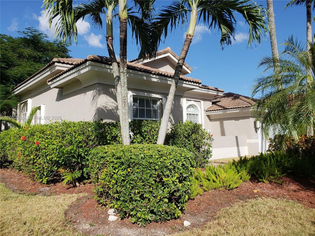 11231 NW 71 Street, Doral, FL 33178