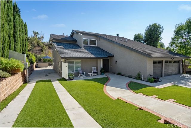 902 Calle Carrillo, San Dimas, CA 91773