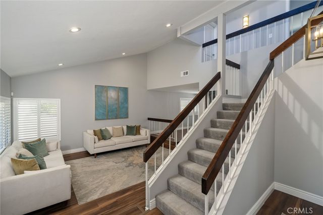 902 Calle Carrillo, San Dimas, CA 91773